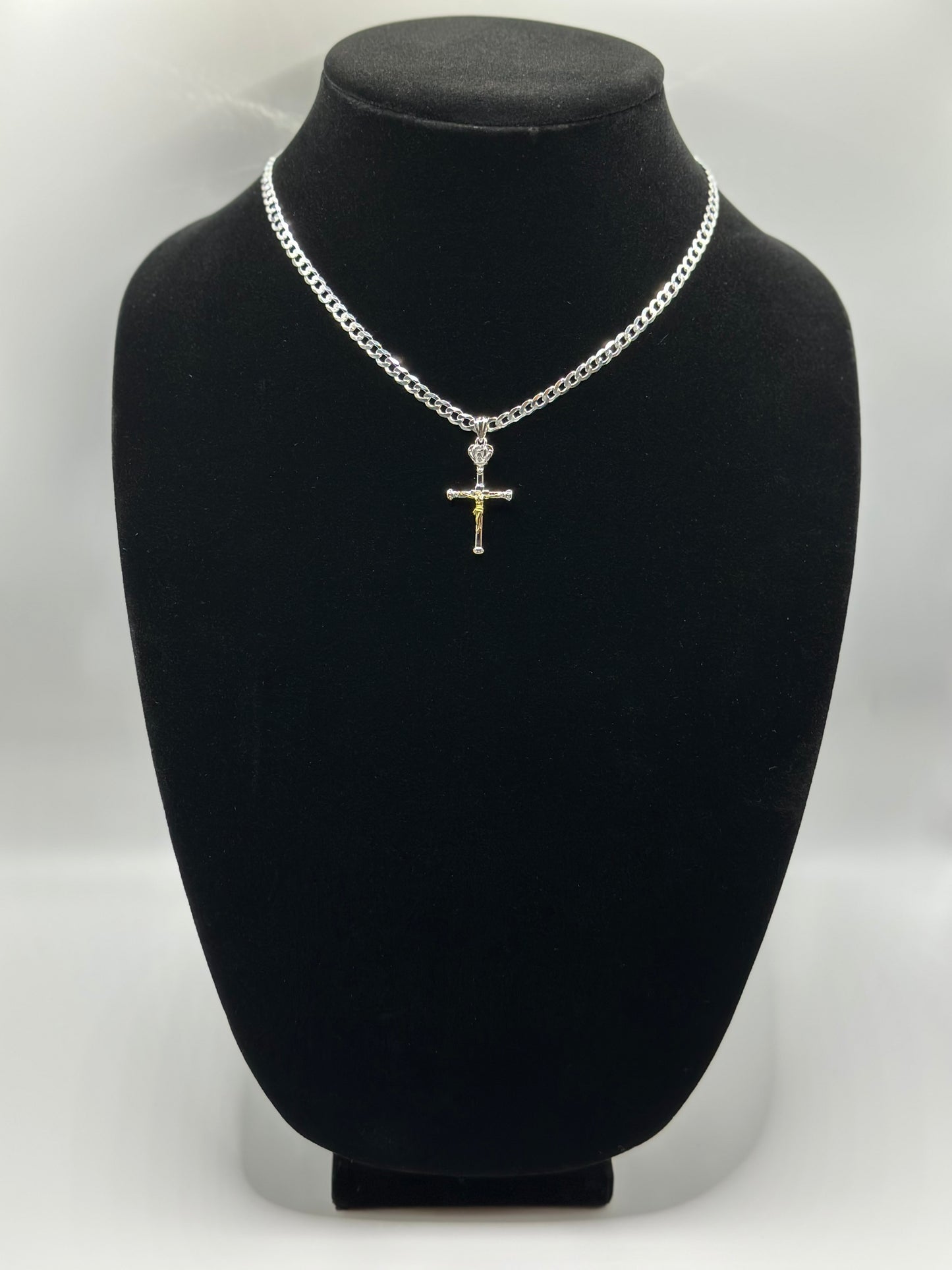 Flat Cuban necklace with cz pendant