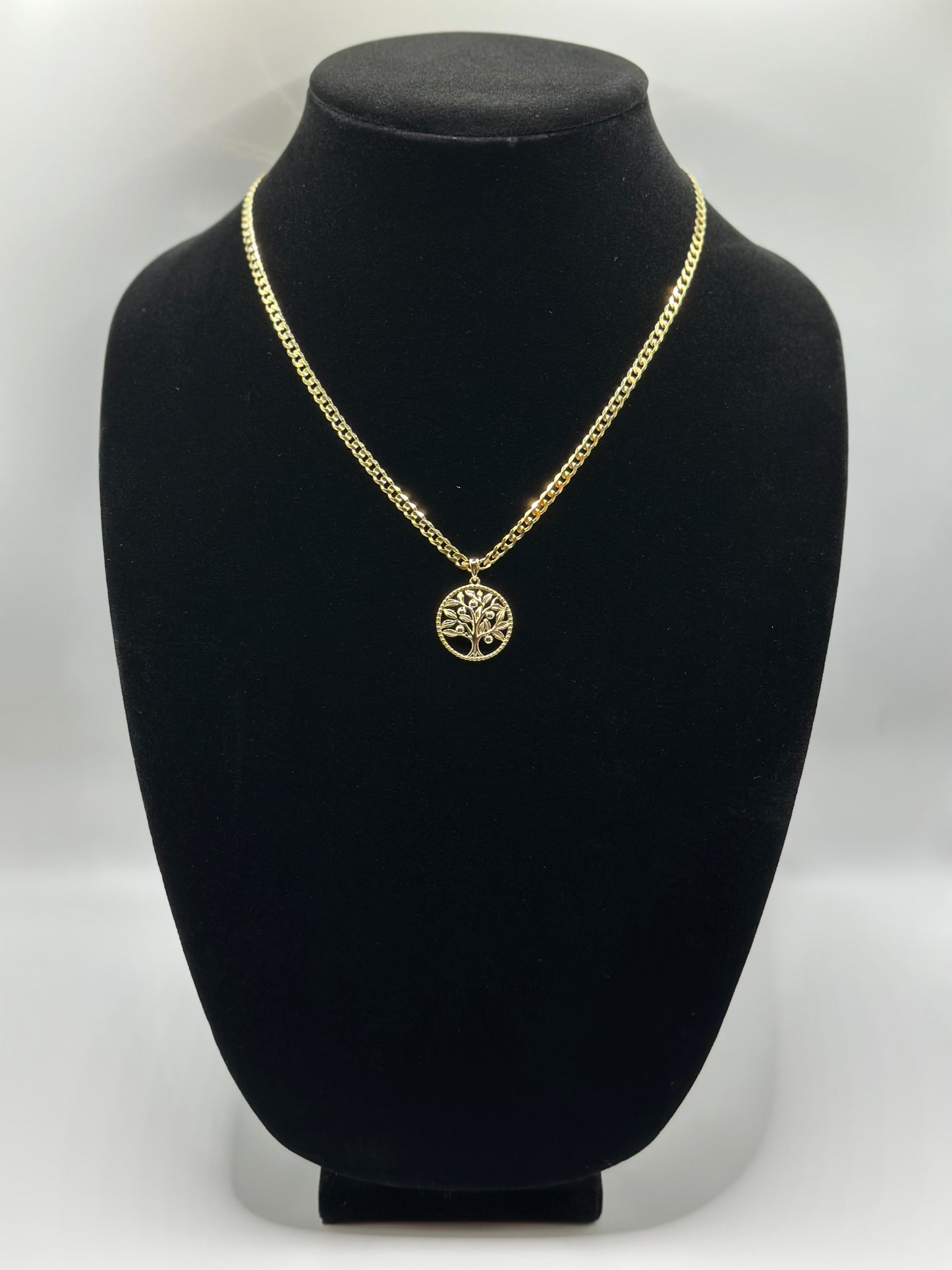 Flat Cuban necklace with pendant gold plated