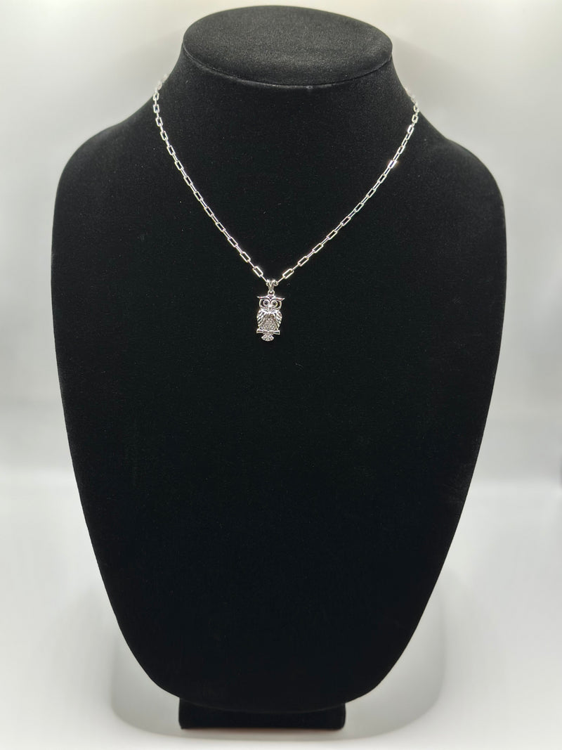 Paper clip chocker